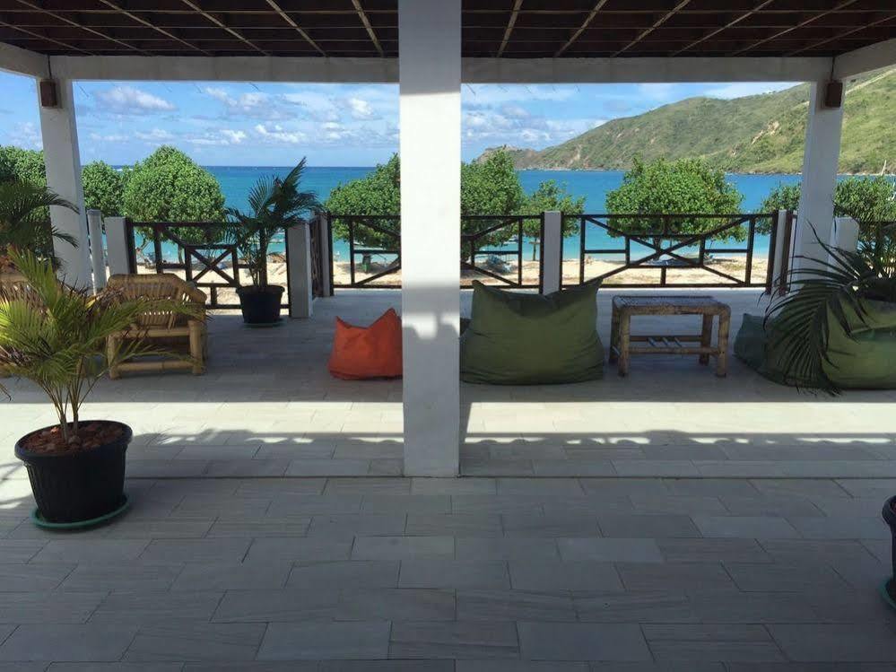 Friends Beach Hotel Kuta  Екстер'єр фото