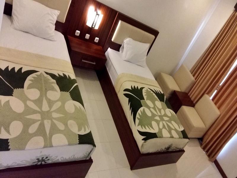 Friends Beach Hotel Kuta  Екстер'єр фото